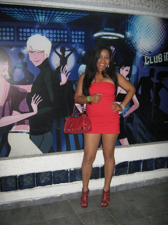 Date this nice looking Argentina girl Dihana from Pinamar AR34