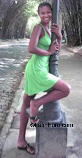 Date this foxy Brazil girl Aline from Sao Joao De Meriti BR6071