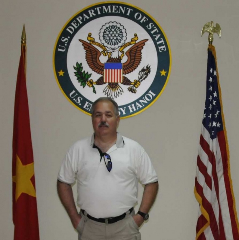 Date this exotic United States man Stan from Valencia US8273