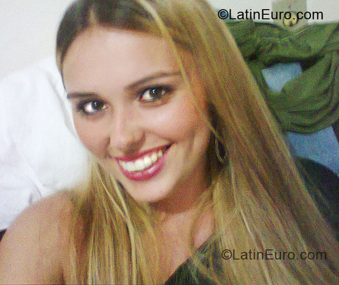 Date this delightful Brazil girl Graziela from Catanduva BR4114