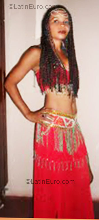 Date this sensual Brazil girl Maria from Recife BR4170