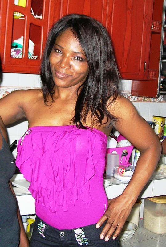 Date this pretty Colombia girl NELLY from Cali CO5826