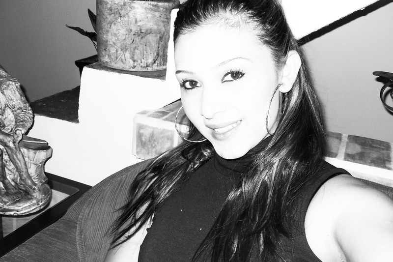 Date this sultry Colombia girl Yuliana from Medellin CO5732