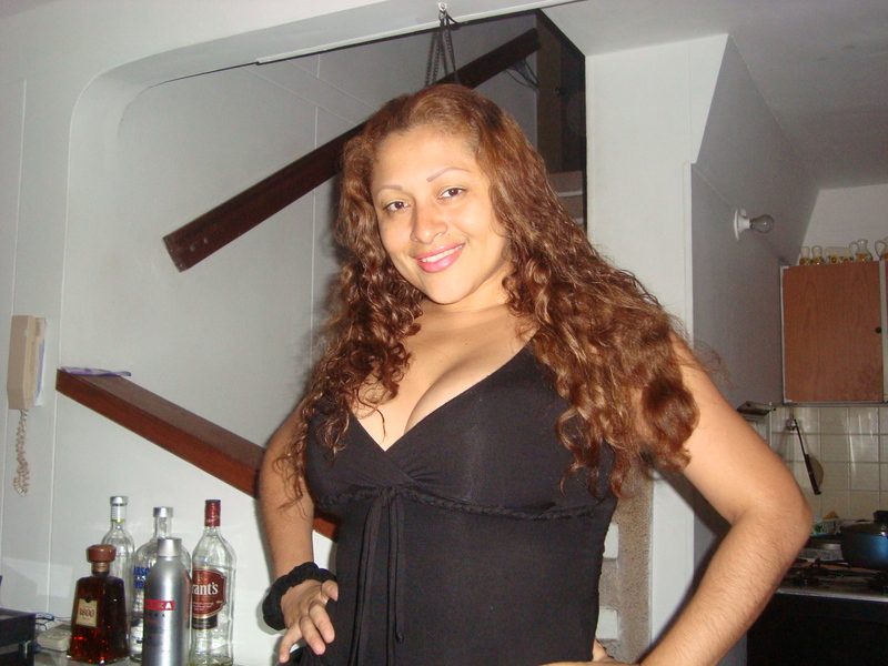 Date this beautiful Colombia girl Sandra from Cali CO5774