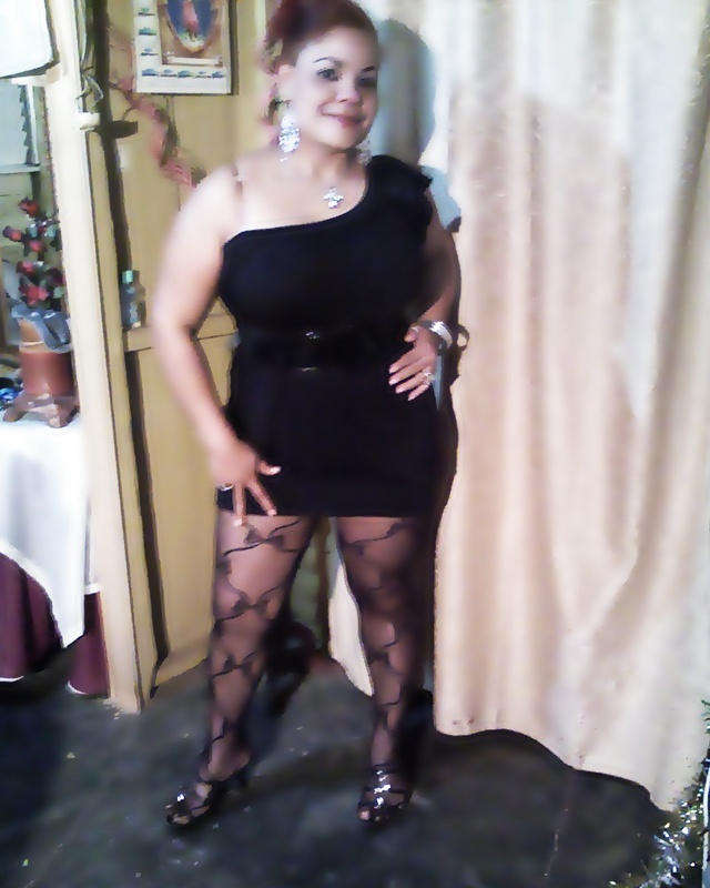 Date this hot Dominican Republic girl Mildre from Mao Valverde DO5802