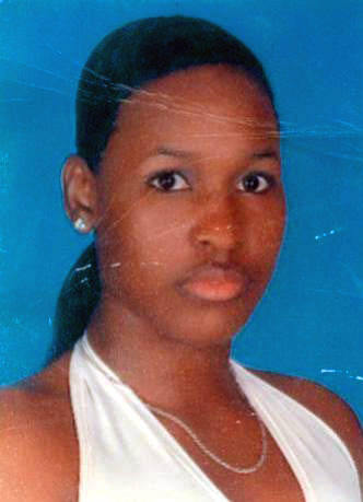 Date this georgeous Colombia girl Erika yoanha from Cali CO5808