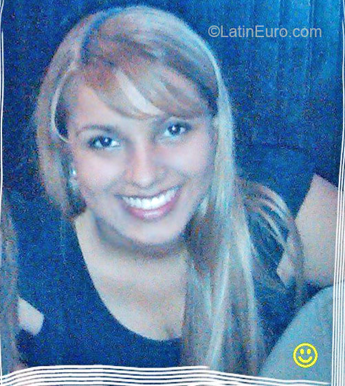 Date this cute Panama girl Leidy from Panama City PA47