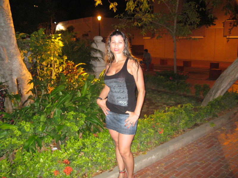 Date this beautiful Colombia girl Marta vargas from Medellin CO5812