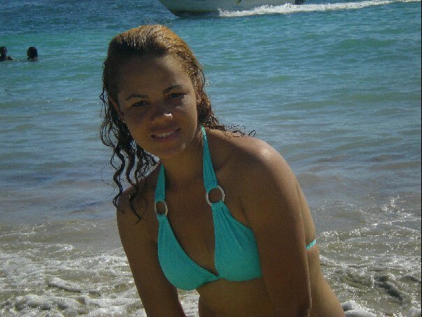 Date this young Dominican Republic girl Yoesmiri veras from Santo Domingo DO5867