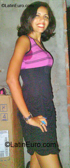 Date this foxy Brazil girl Fabiola from Recife BR7489