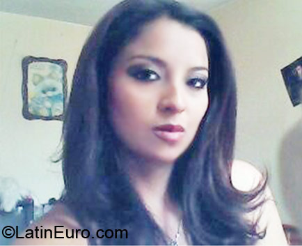 Date this delightful Ecuador girl Elizabeth from Riobama EC67