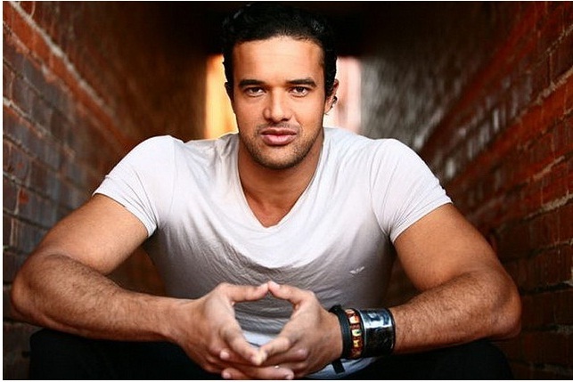 Date this happy Colombia man Richard from Cali CO5998