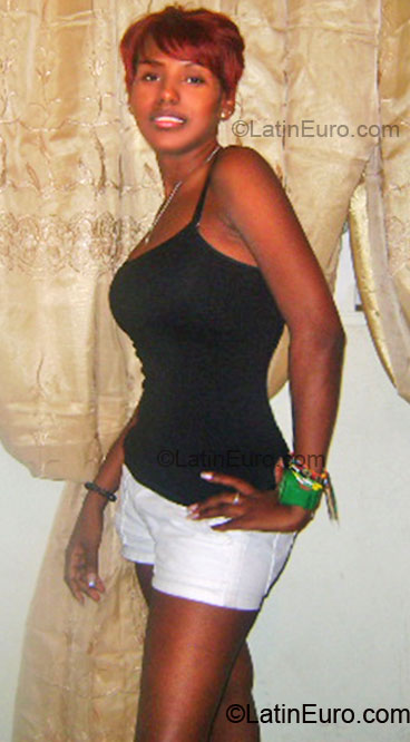 Date this cute Dominican Republic girl Maria from Santo Domingo DO6127