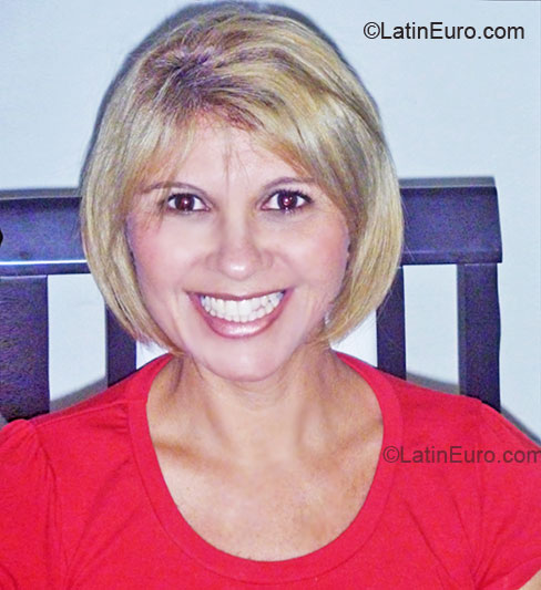 Date this stunning Brazil girl Gleyze from Joao Pessao BR4421