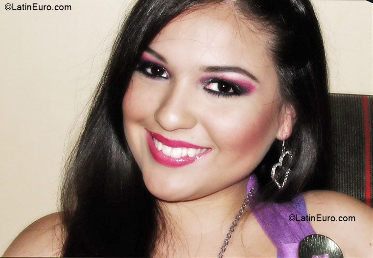 Date this sensual Bolivia girl Susy Rivero from montero BO8