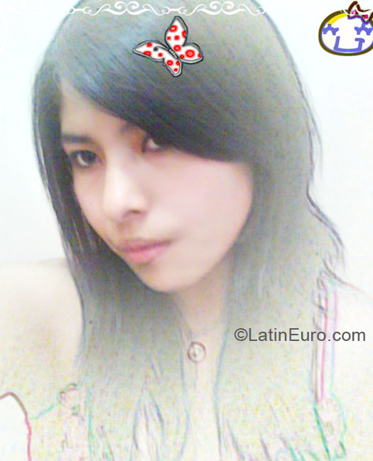 Date this charming Peru girl Tatiana from Arequipa PE420