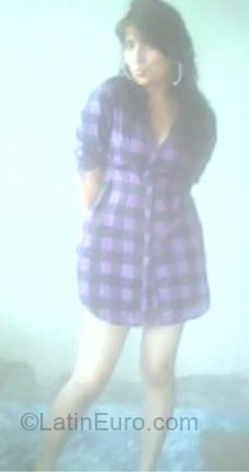 Date this athletic Honduras girl Lissa from Tegusgalpa HN277