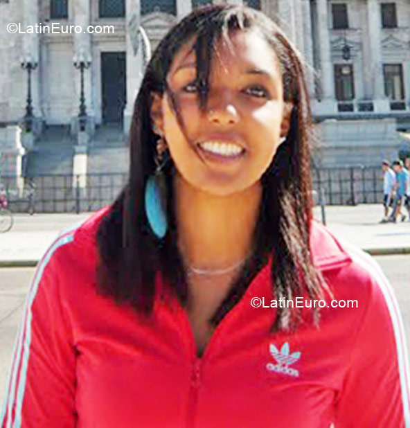 Date this exotic Brazil girl Mariana from Rio De Janeiro BR6179