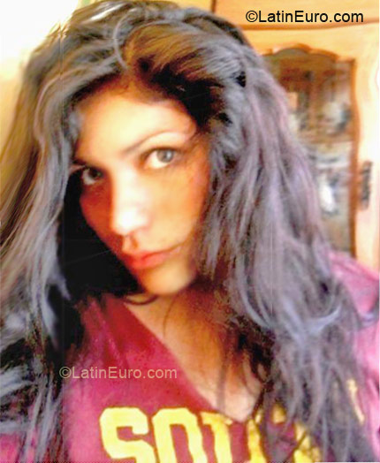 Date this fun Peru girl Yazmin from Lima PE424