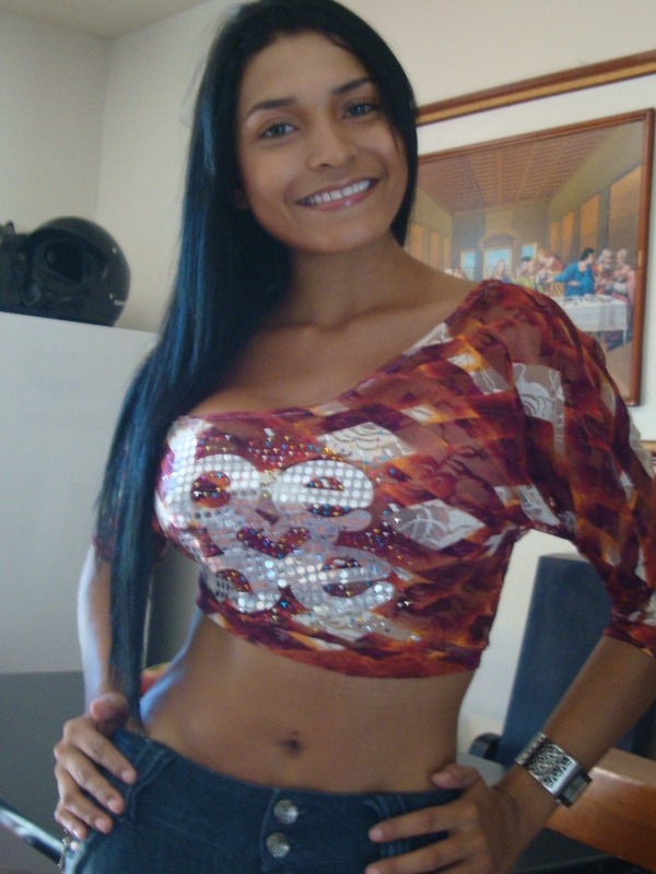 Date this stunning Colombia girl Jessica from Cali CO6213