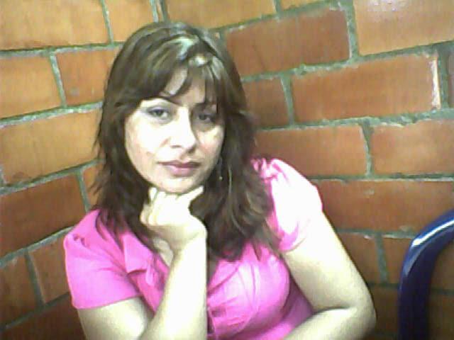 Date this sensual Colombia girl Maria isabel from Cali CO6229