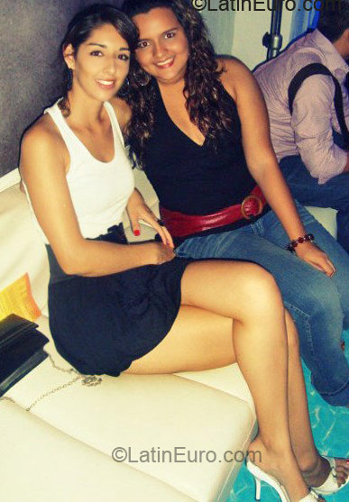 Date this voluptuous Colombia girl Cindy from Bogota CO6260