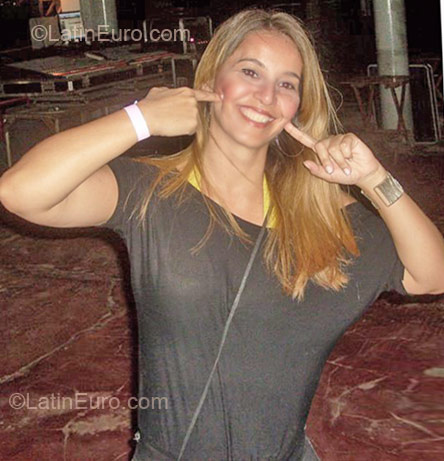 Date this georgeous Brazil girl Patricia from Recife BR4595