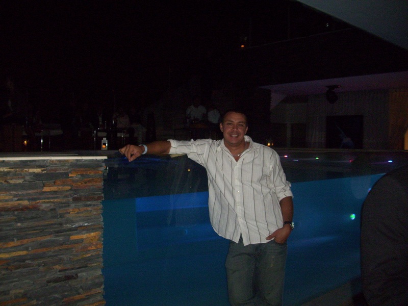 Date this hot United States man Onvacation from Miami US8894