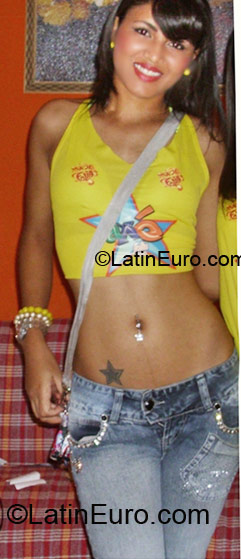 Date this cute Brazil girl Nanda from Governador Valadares BR4978