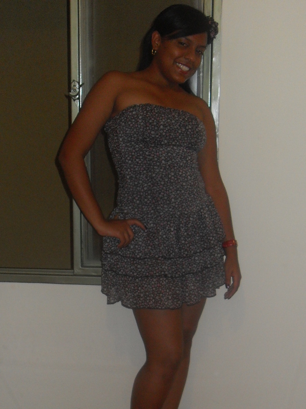 Date this good-looking Colombia girl Diana marcela from Cali CO6328