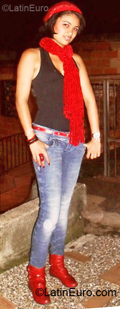 Date this delightful Colombia girl Andrea from Medellin CO6368