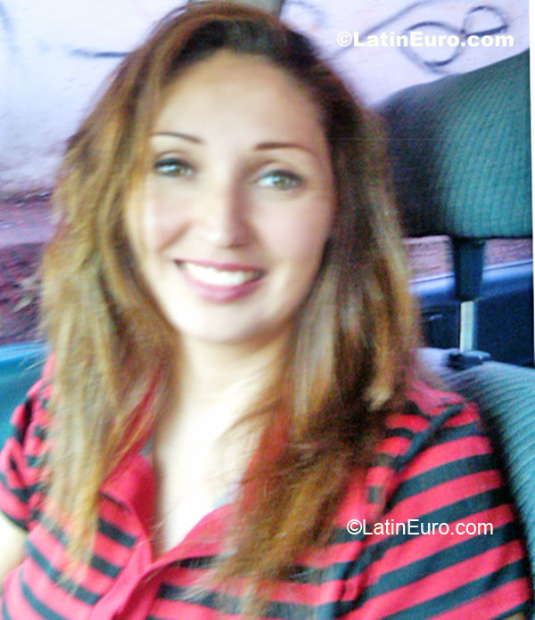 Date this foxy Honduras girl Valerie from Tegucigalpa HN289