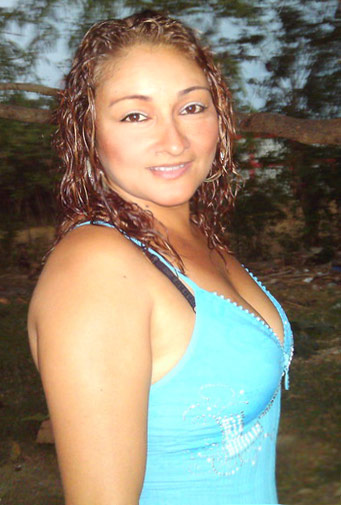 Date this gorgeous Dominican Republic girl Carmen gutierre from La Vega DO6763