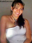 young Colombia girl Valentina from Bogota CO6434