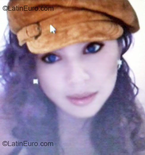 Date this exotic Peru girl Diana from Piura PE442