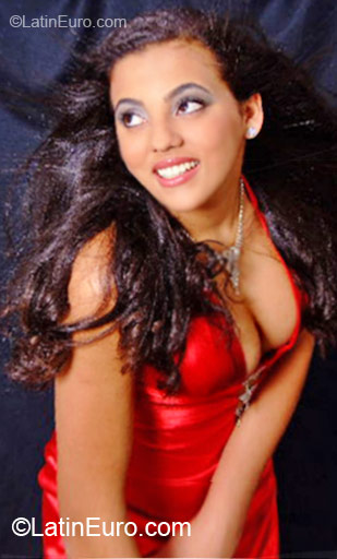 Date this hot Brazil girl Mirian from Vitoria BR4756