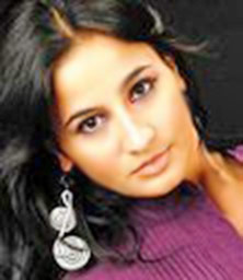 Date this stunning Brazil girl Anna from Goiania BR4766