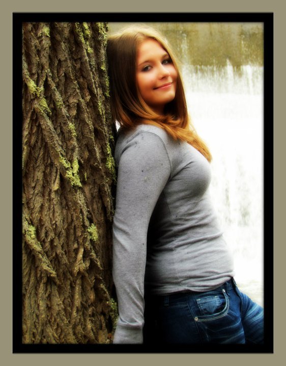 Date this pretty United States girl (Wild from Marion US9132