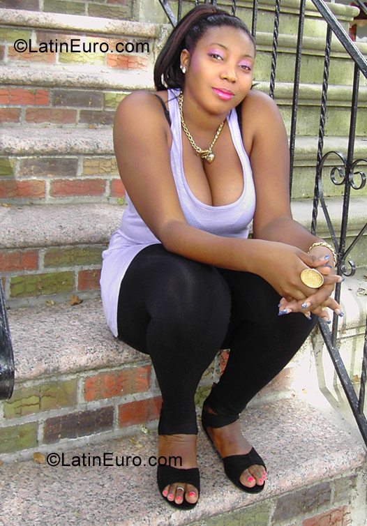 Date this fun United States girl Kathryn from Brooklyn US10280