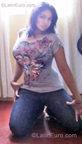 Date this athletic Peru girl Diana Carolina from Trujillo PE454