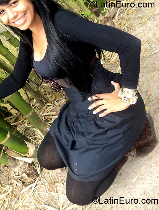 Date this delightful Brazil girl Maysa from Monte Aprazivel BR4879