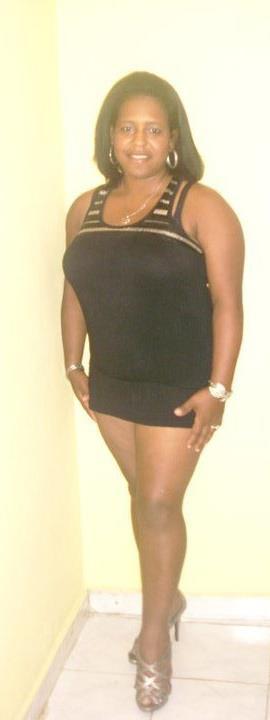 Date this georgeous Dominican Republic girl Sandra Hiraldo from Santiago DO7121