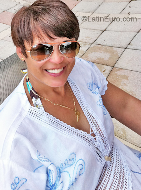 Date this foxy United States girl Mariza from Orlando US9309