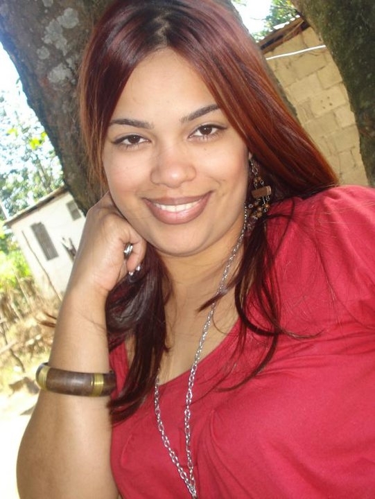 Date this georgeous France girl Emraa from Paris FR128
