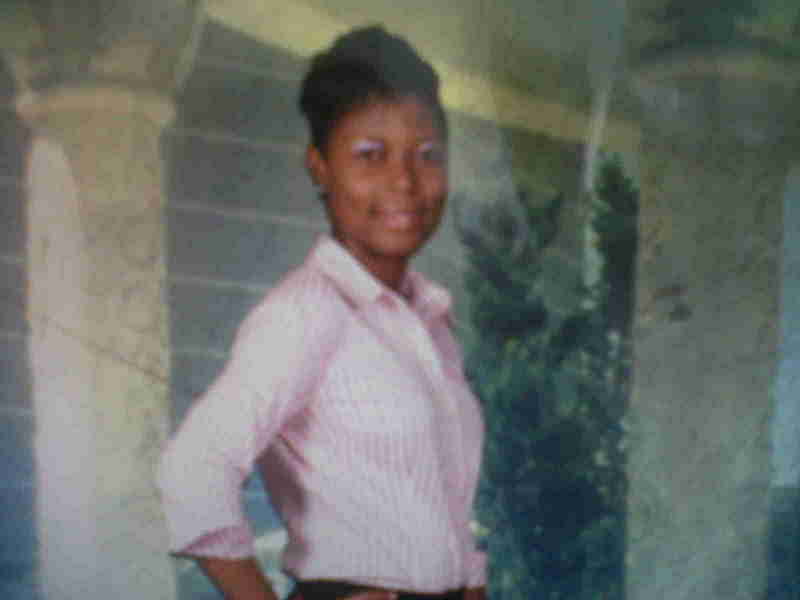 Date this foxy Jamaica girl Slim from May Pen JM217