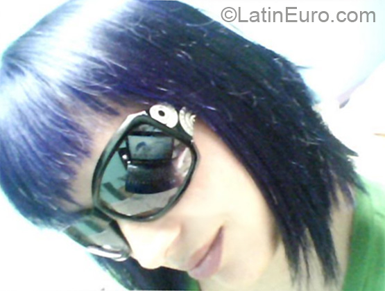 Date this cute Ecuador girl Eugi from Ambato EC93
