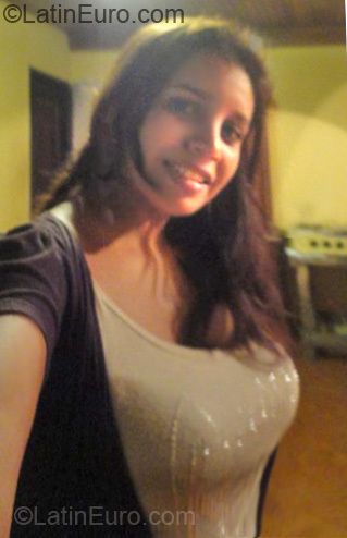 Date this good-looking Ecuador girl Diana Paola from Bahia De Caraquez EC94