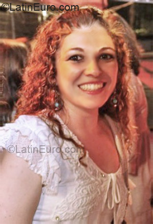 Date this cute Brazil girl Larissa from Tres Lagoas BR5030