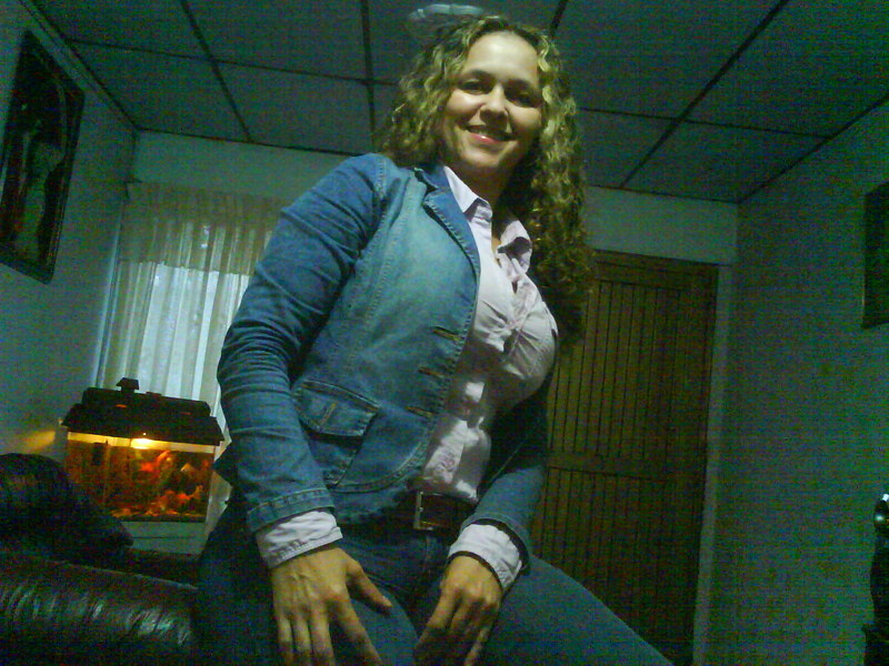 Date this cute Colombia girl Gloyo from Medellin CO6744