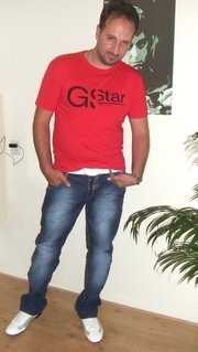 Date this foxy Netherlands man DosCorazones from Spijkenisse NL159